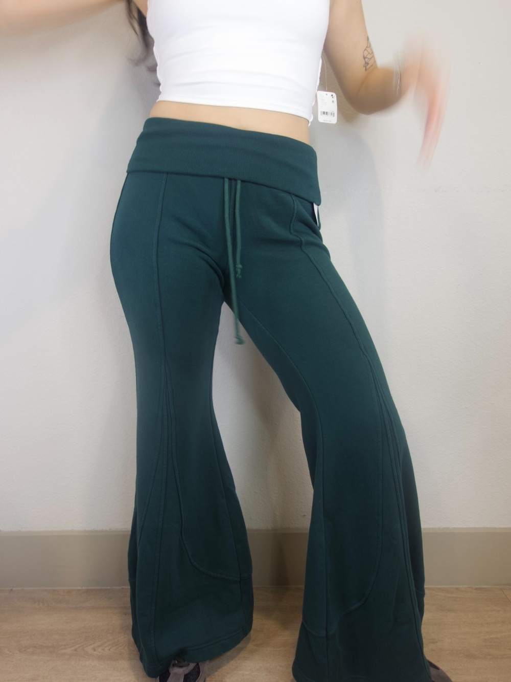Free People Size S Evergreen Flare Sweatpants